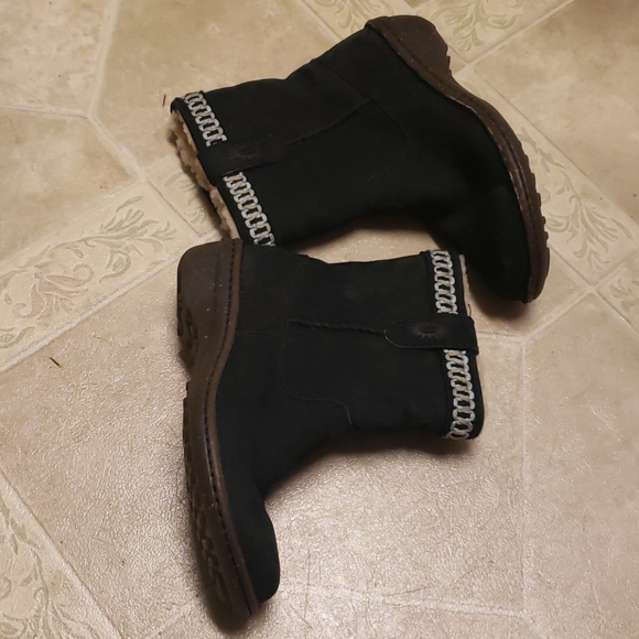 UGG Shoes - Ugg boots